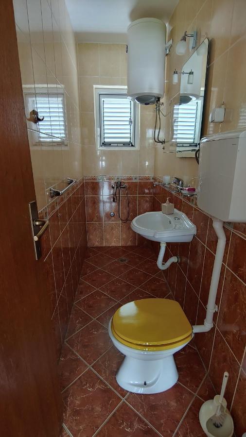 Matovic Apartments Dobra Voda Exterior photo